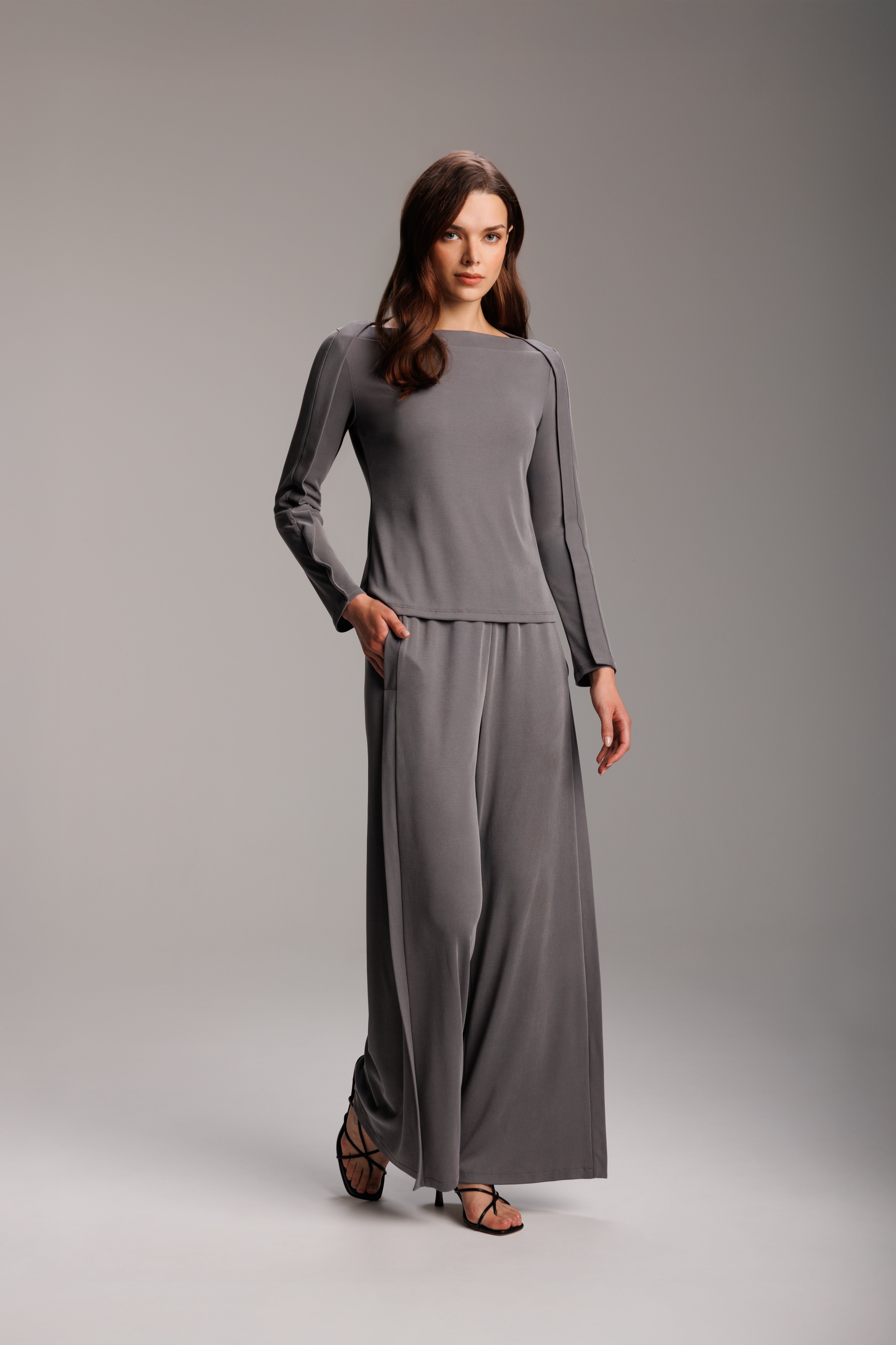 Luvia pants