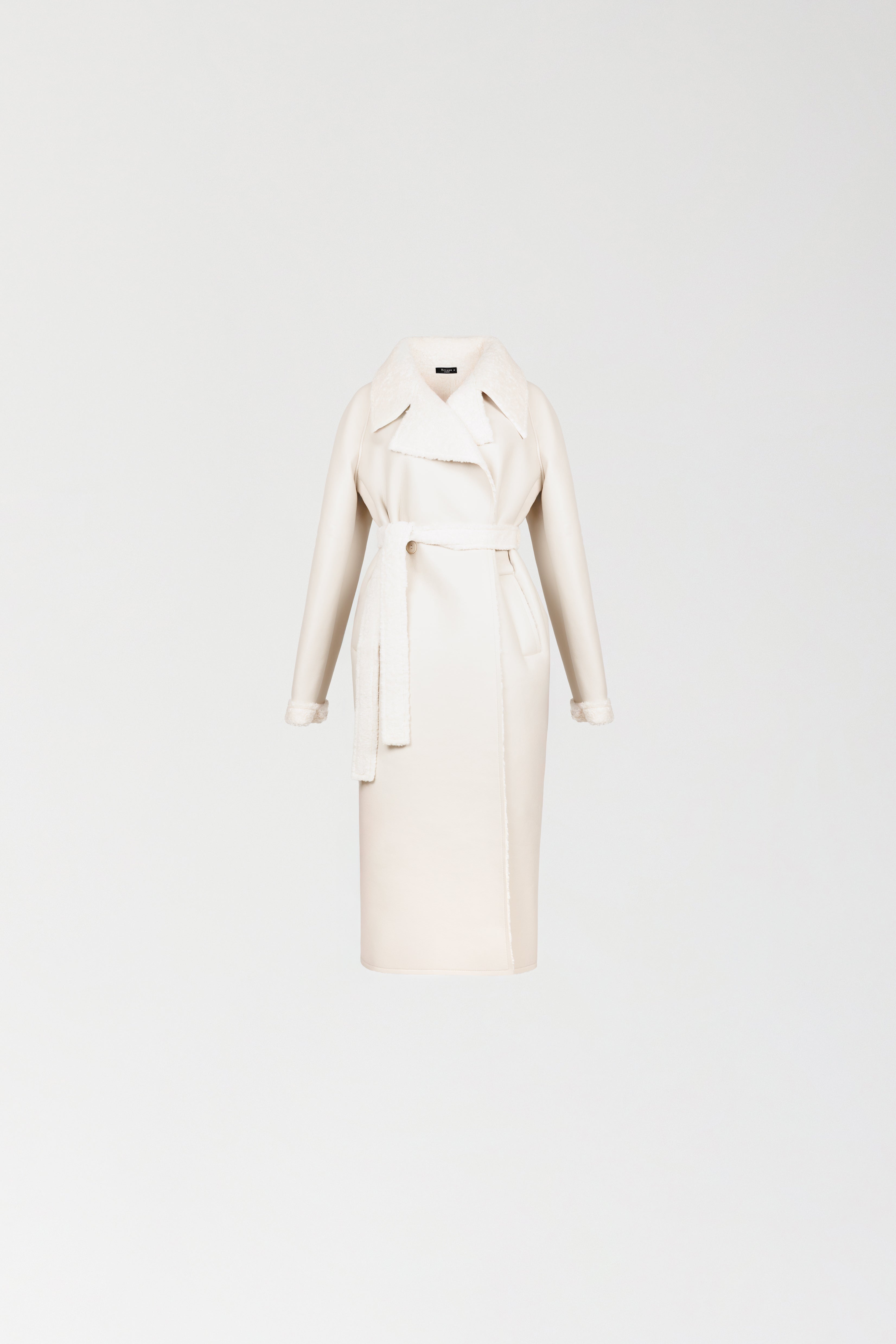 Kożuch z paskiem mleczny z mlecznym futrem