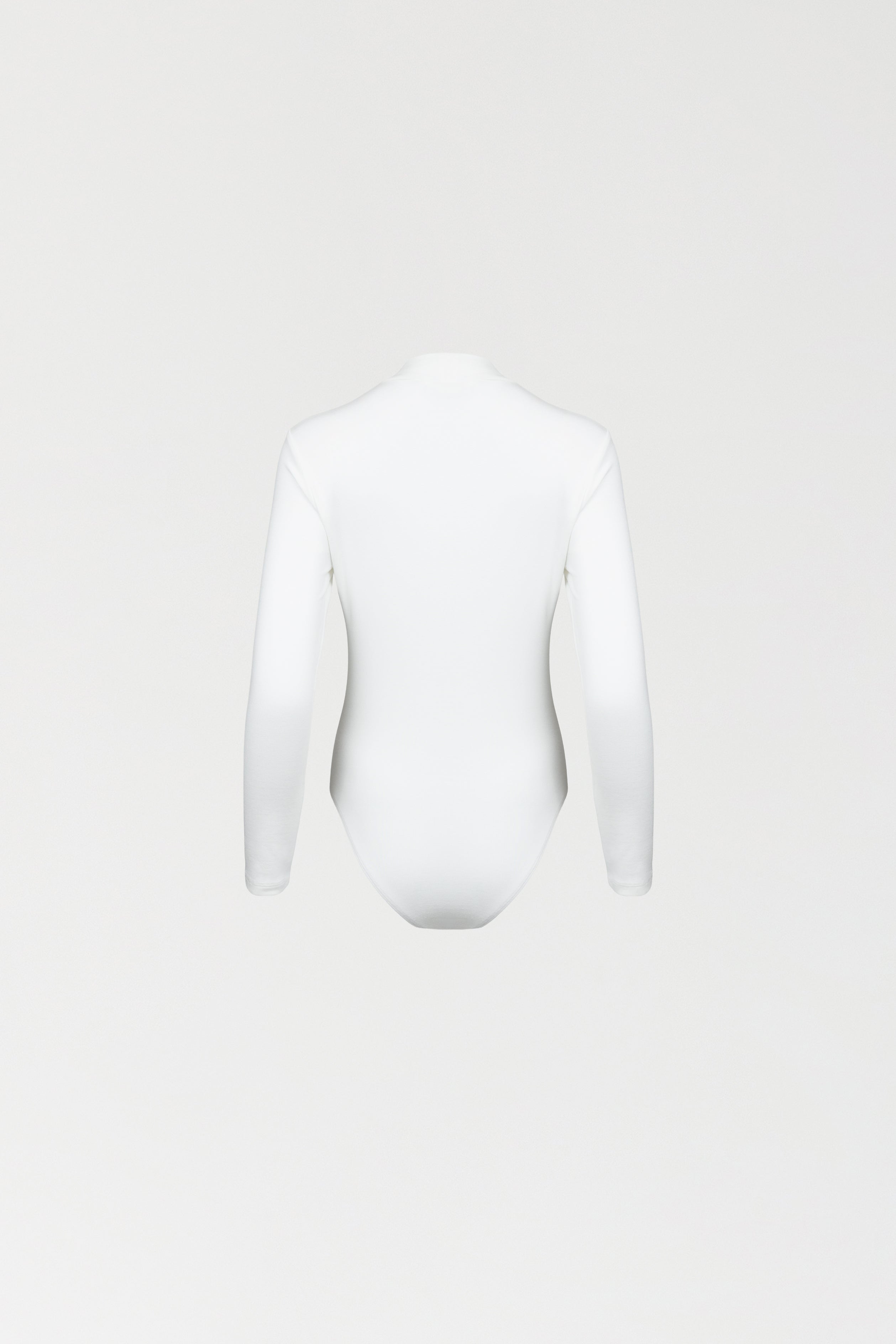 Body z wiskozy ze szwem modelującym